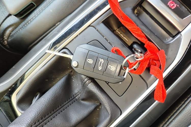 Used Peugeot 408 2018 Revised 350THP Automatic Luxury Edition Vehicle Key
