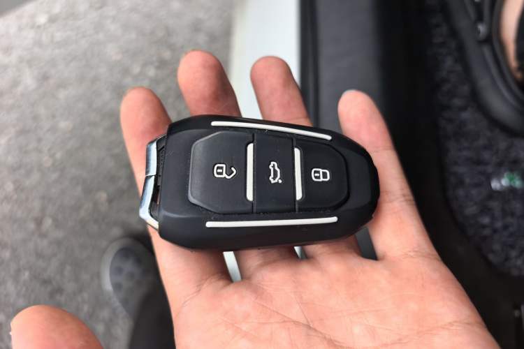 Used Peugeot 408 2018 Revised 350THP Automatic Luxury Edition Vehicle Key