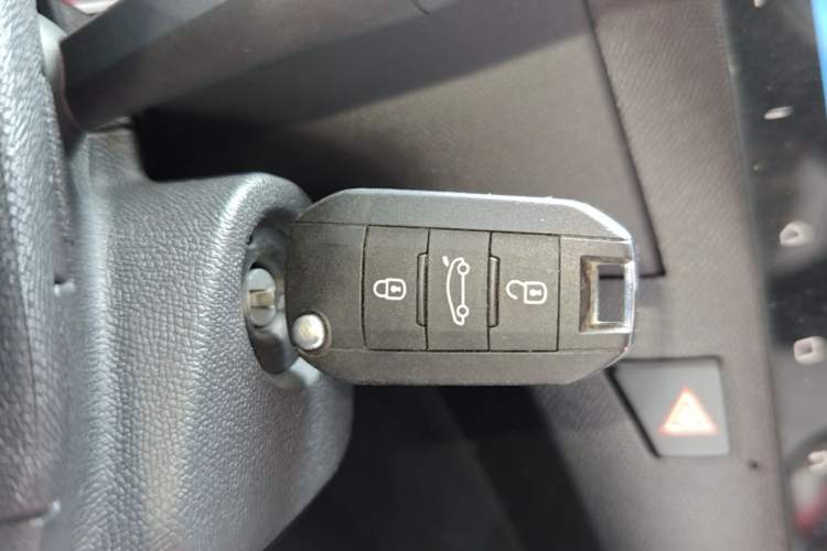 Used Peugeot 408 2018 Revised 350THP Automatic Luxury Edition Vehicle Key