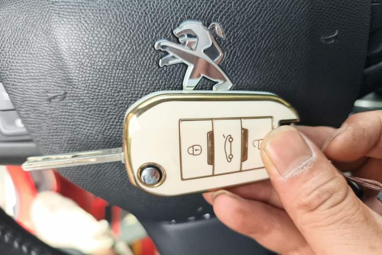 Used Peugeot 408 2018 Revised 350THP Automatic Luxury Edition Vehicle Key