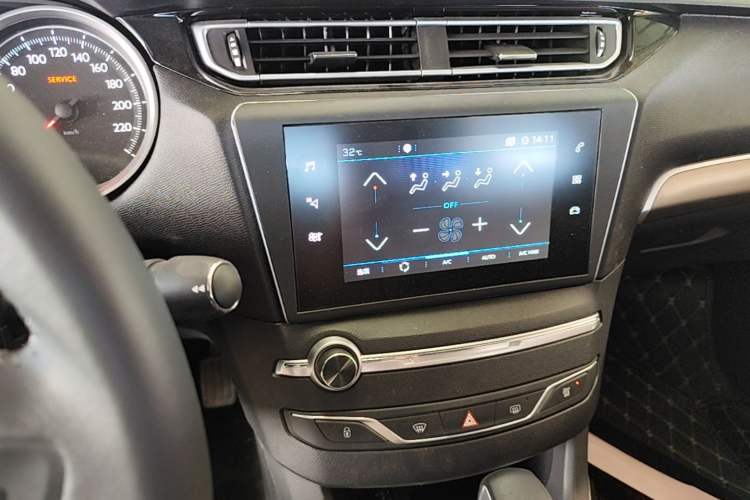 Used Peugeot 408 2019 350THP Automatic Prestige Edition China V Standard Audio And AC Panel
