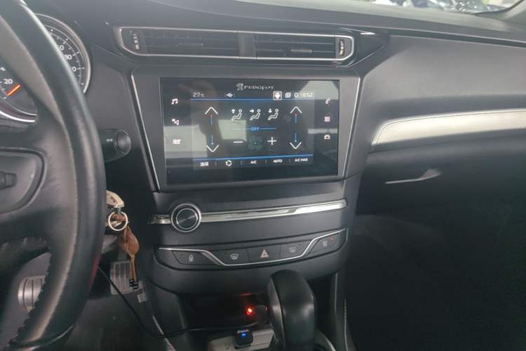 Used Peugeot 408 2019 350THP Automatic Luxury Edition China V Standard Audio And AC Panel