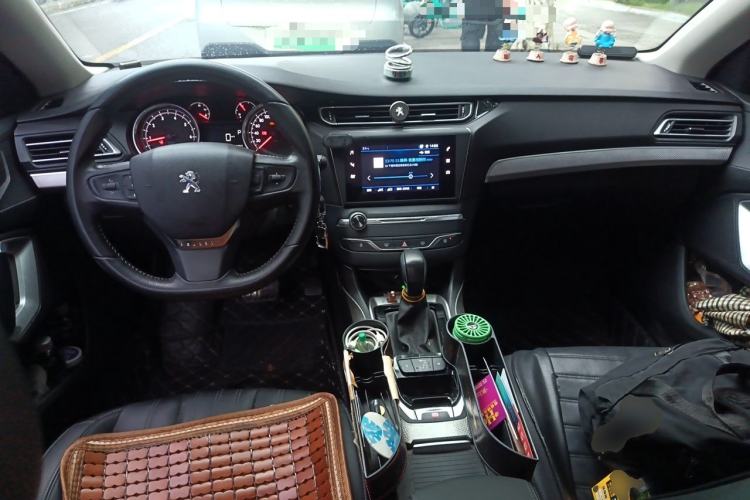 Used Peugeot 408 2019 350THP Automatic Luxury Edition China V Standard Center Console