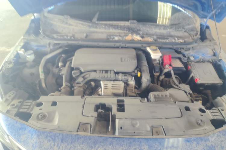 Used Peugeot 408 2019 230THP Automatic Luxury Edition China V Standard Engine Bay
