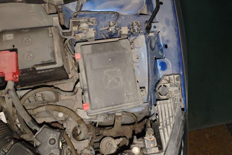 Used Peugeot 408 2019 350THP Automatic Luxury Edition China V Standard Engine Bay Left