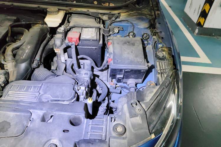 Used Peugeot 408 2019 350THP Automatic Luxury Edition China V Standard Engine Bay Left