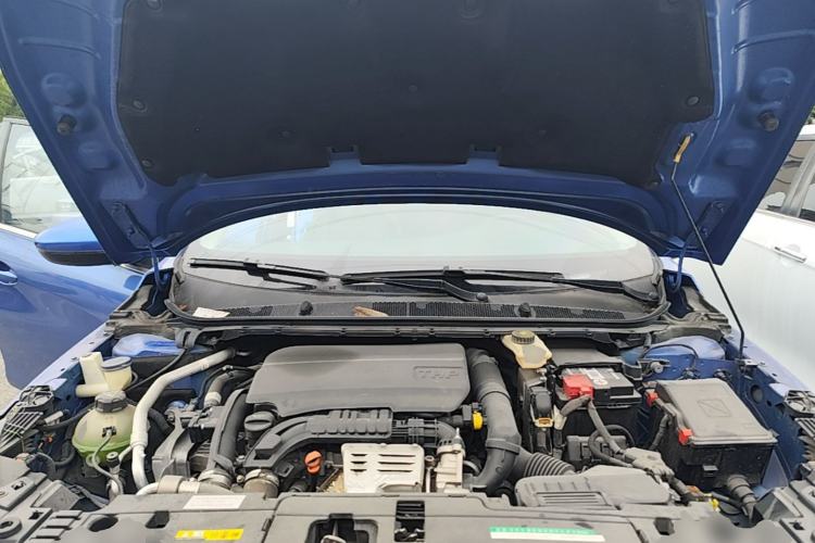 Used Peugeot 408 2019 230THP Automatic Luxury Edition China V Standard Engine Bay