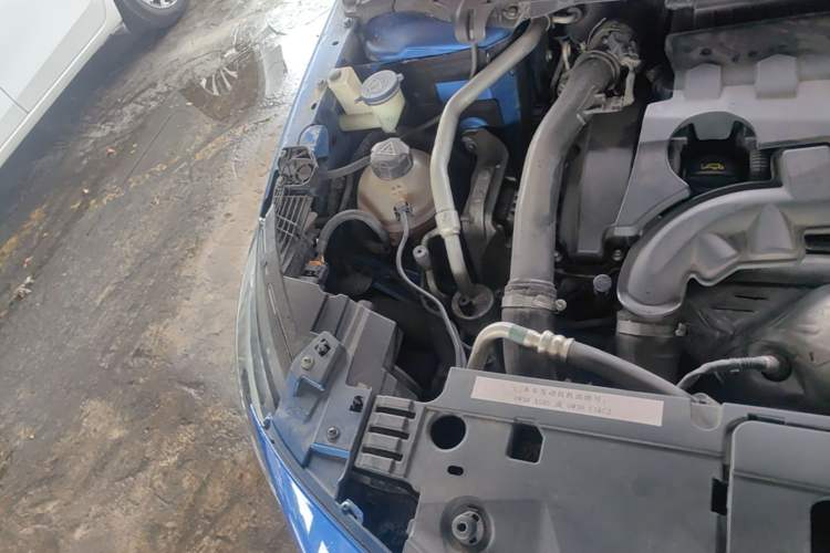 Used Peugeot 408 2019 350THP Automatic Luxury Edition China V Standard Engine Bay Right