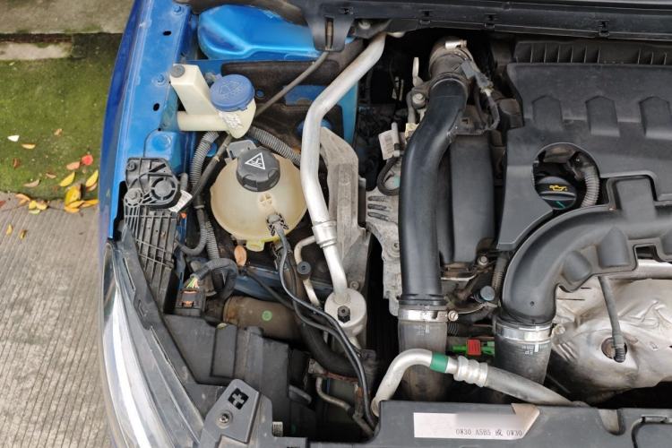 Used Peugeot 408 2019 350THP Automatic Luxury Edition China V Standard Engine Bay Right