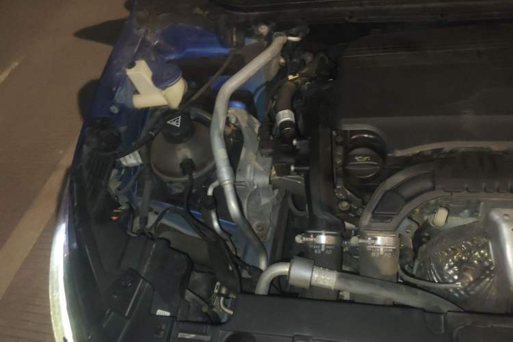 Used Peugeot 408 2019 230THP Automatic Luxury Edition China V Standard Engine Bay Right