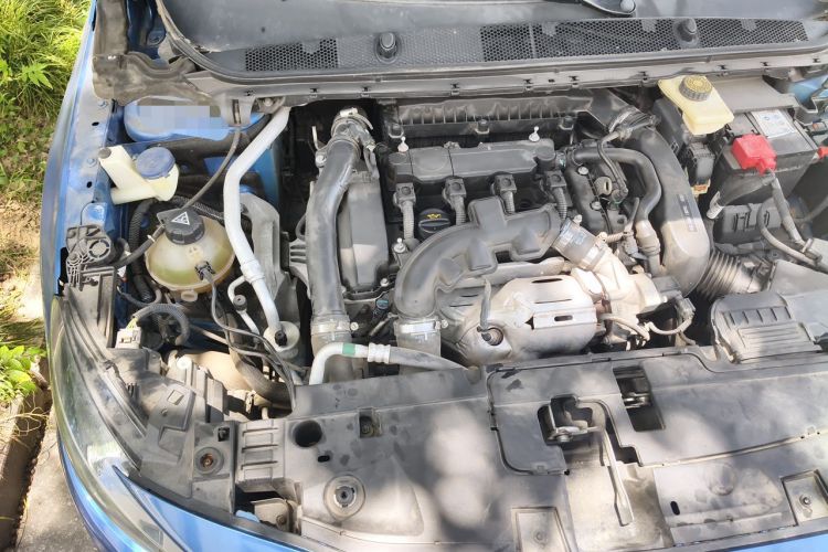 Used Peugeot 408 2019 350THP Automatic Luxury Edition China V Standard Engine Bay Right