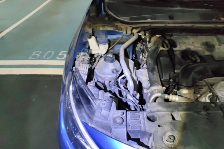 Used Peugeot 408 2019 350THP Automatic Luxury Edition China V Standard Engine Bay Right