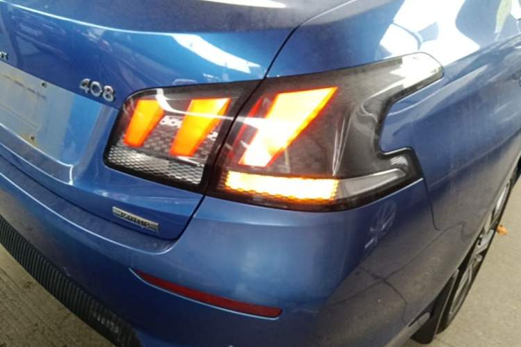 Used Peugeot 408 2019 350THP Automatic Luxury Edition China V Standard Exterior 3