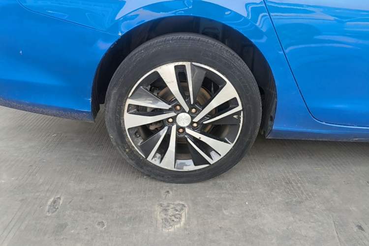 Used Peugeot 408 2019 230THP Automatic Luxury Edition China V Standard Exterior 5