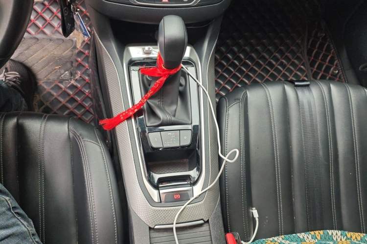 Used Peugeot 408 2019 350THP Automatic Luxury Edition China V Standard Gear Lever