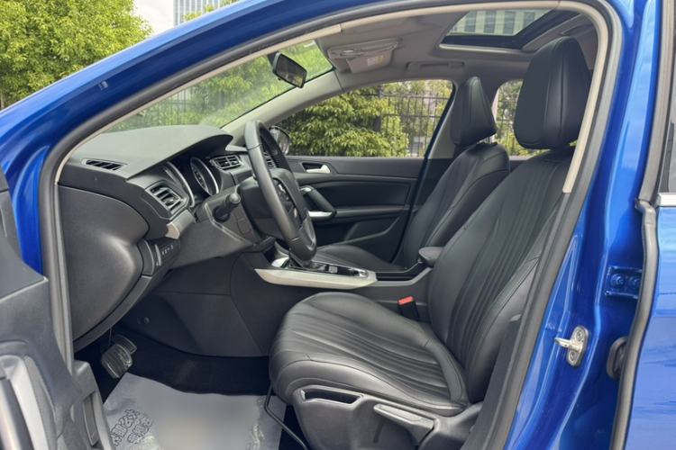 Used Peugeot 408 2019 350THP Automatic Luxury Edition China V Standard Interior 2
