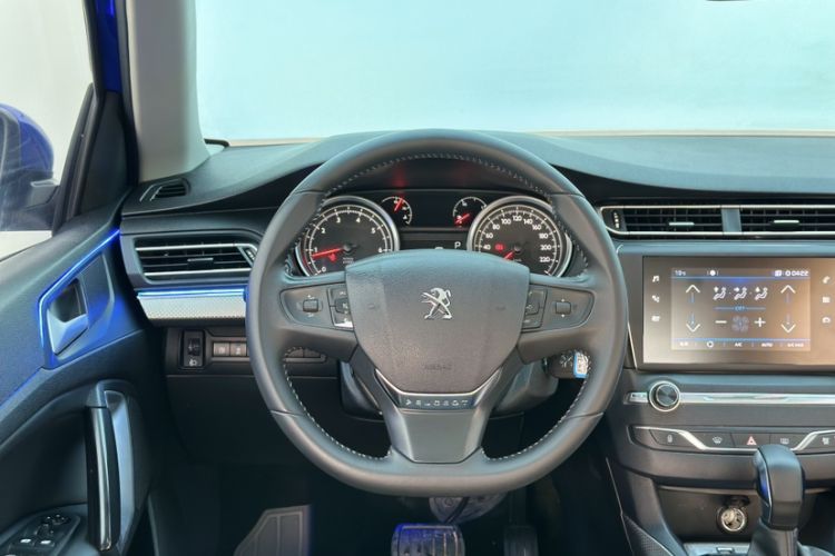 Used Peugeot 408 2019 350THP Automatic Luxury Edition China V Standard Interior 2