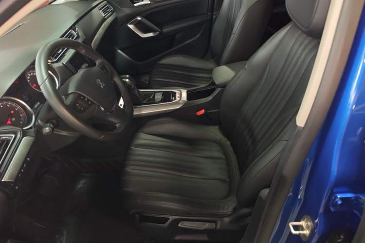 Used Peugeot 408 2019 360THP Automatic Luxury Edition China VI Standard Left Front Seat