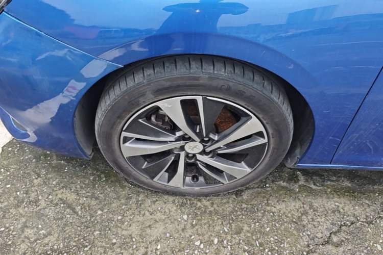Used Peugeot 408 2019 350THP Automatic Luxury Edition China V Standard Left Front Wheel Hub