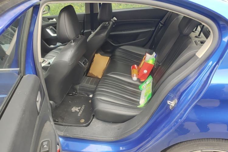 Used Peugeot 408 2019 350THP Automatic Luxury Edition China V Standard Left Rear Seat