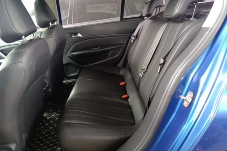 Used Peugeot 408 2019 350THP Automatic Luxury Edition China V Standard Left Rear Seat