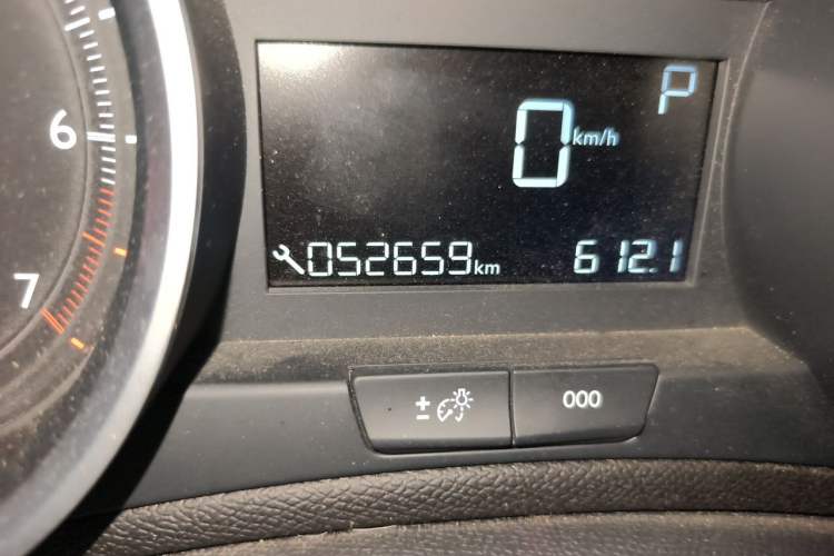 Used Peugeot 408 2019 230THP Automatic Luxury Edition China V Standard Odometer Close Up