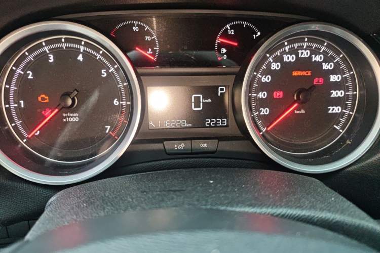 Used Peugeot 408 2019 350THP Automatic Luxury Edition China V Standard Odometer Close Up