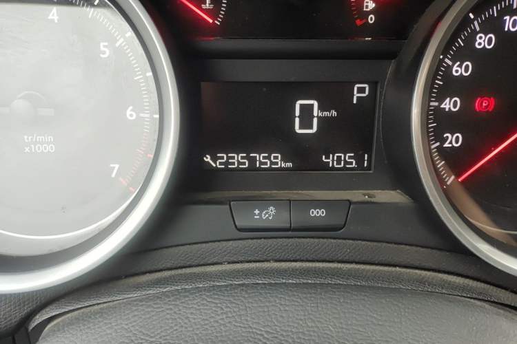Used Peugeot 408 2019 350THP Automatic Luxury Edition China V Standard Odometer Close Up