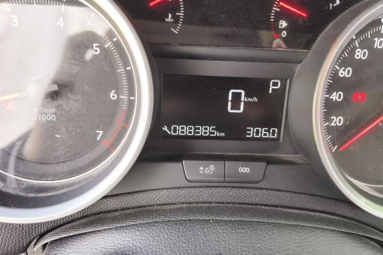 Used Peugeot 408 2019 350THP Automatic Luxury Edition China V Standard Odometer Close Up