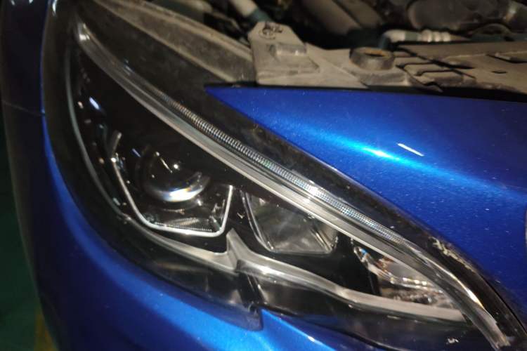 Used Peugeot 408 2019 350THP Automatic Luxury Edition China V Standard Right Front Headlight