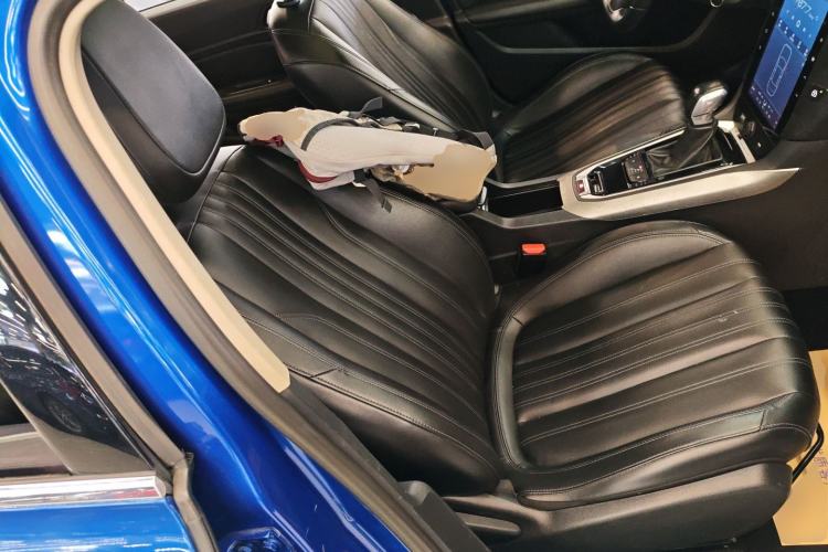 Used Peugeot 408 2019 230THP Automatic Luxury Edition China V Standard Right Front Seat