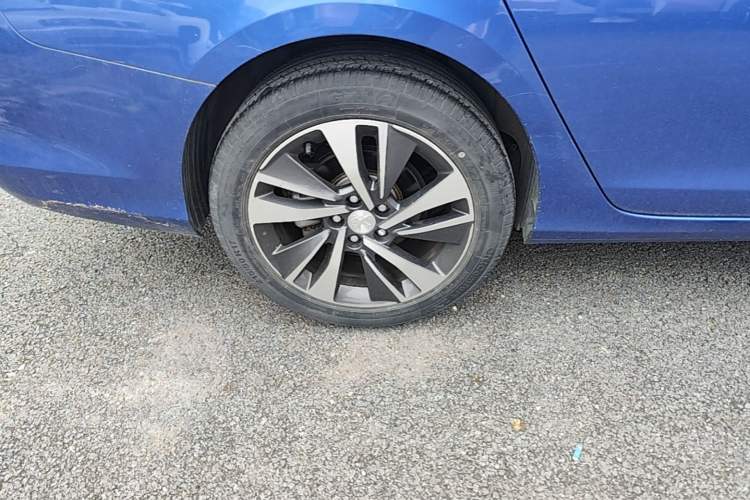 Used Peugeot 408 2019 230THP Automatic Luxury Edition China V Standard Right Rear Wheel Hub