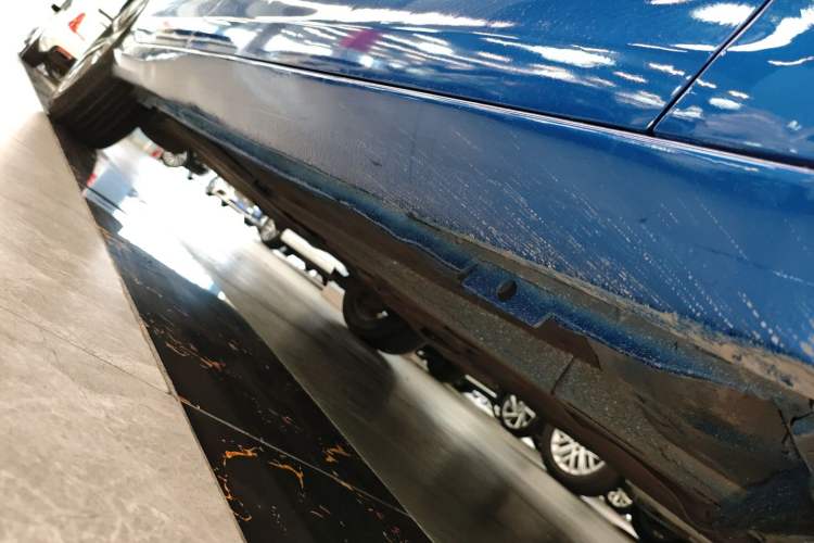 Used Peugeot 408 2019 230THP Automatic Luxury Edition China V Standard Right Side Sill