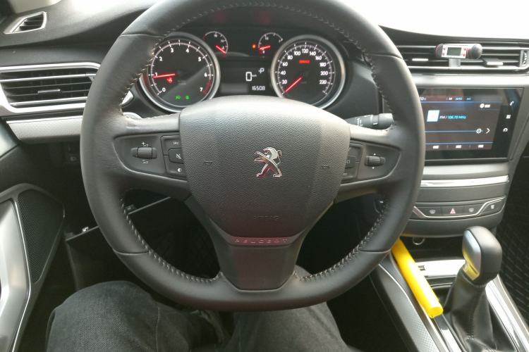 Used Peugeot 408 2019 230THP Automatic Luxury Edition China V Standard Steering Wheel
