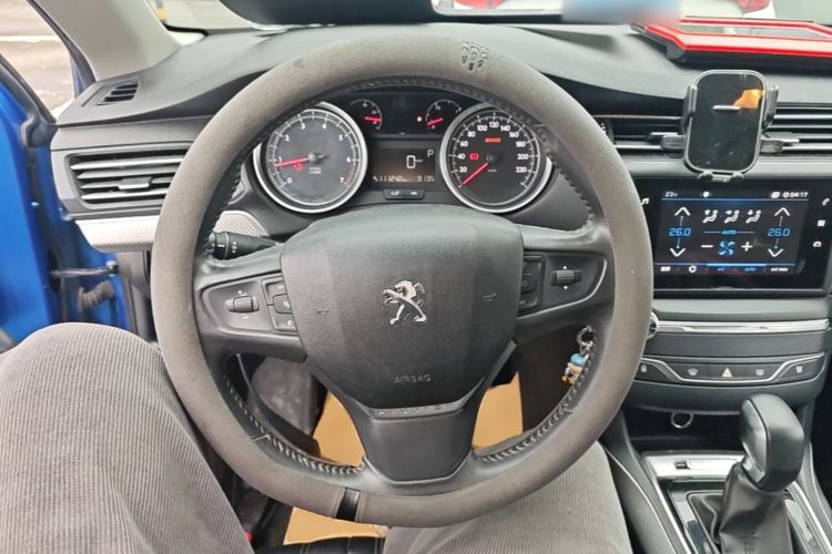 Used Peugeot 408 2019 350THP Automatic Luxury Edition China V Standard Steering Wheel