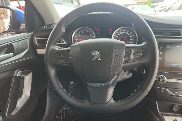 Used Peugeot 408 2019 350THP Automatic Luxury Edition China V Standard Steering Wheel