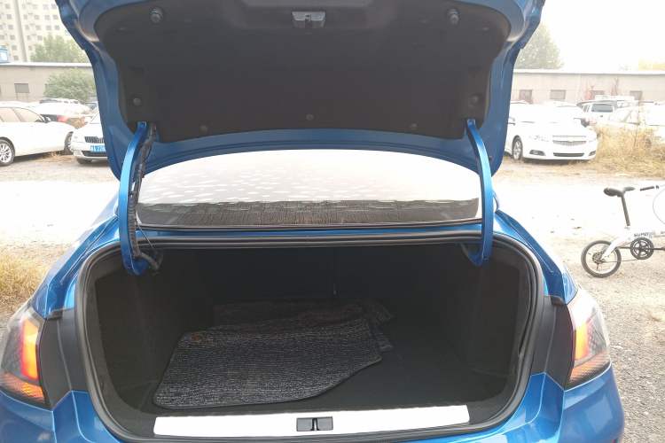 Used Peugeot 408 2019 230THP Automatic Luxury Edition China V Standard Trunk