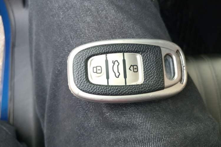 Used Peugeot 408 2019 230THP Automatic Luxury Edition China V Standard Vehicle Key