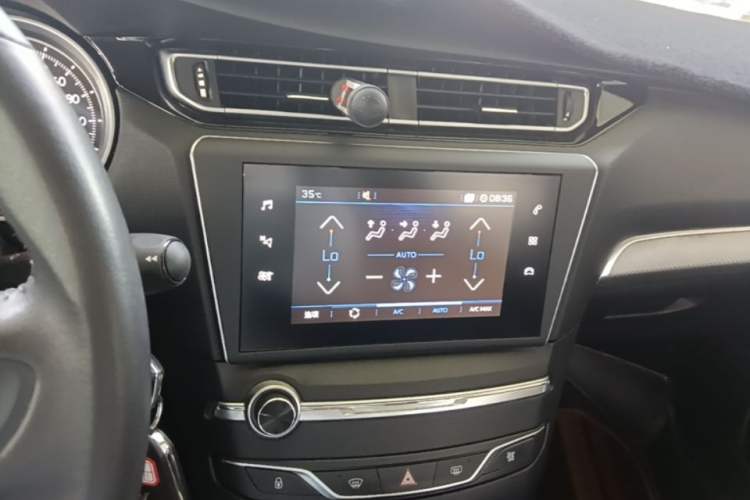Used Peugeot 408 2019 350THP Automatic Luxury Edition China V Standard Audio And AC Panel