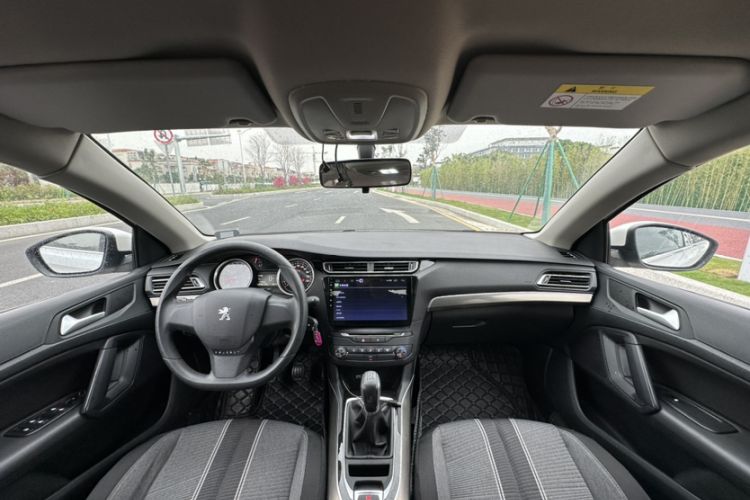 Used Peugeot 408 2019 230THP Manual Leading Edition China V Standard Audio And AC Panel
