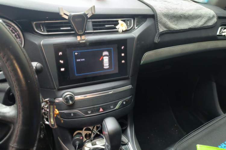 Used Peugeot 408 2019 350THP Automatic Luxury Edition China V Standard Audio And AC Panel