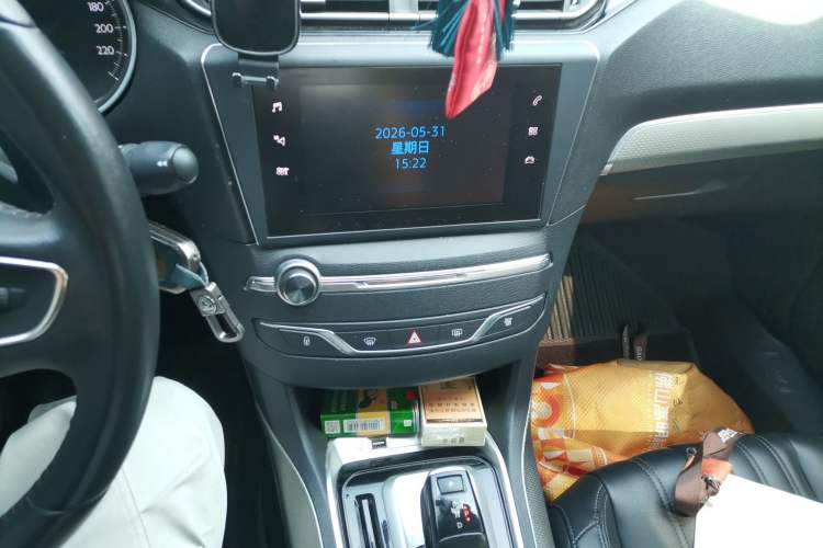 Used Peugeot 408 2019 230THP Automatic Luxury Edition China VI Standard Audio And AC Panel