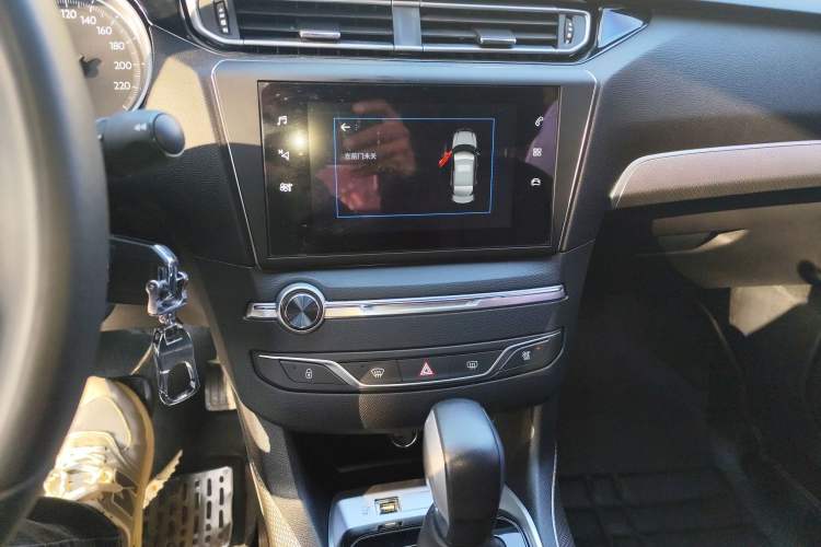 Used Peugeot 408 2019 350THP Automatic Luxury Edition China V Standard Audio And AC Panel
