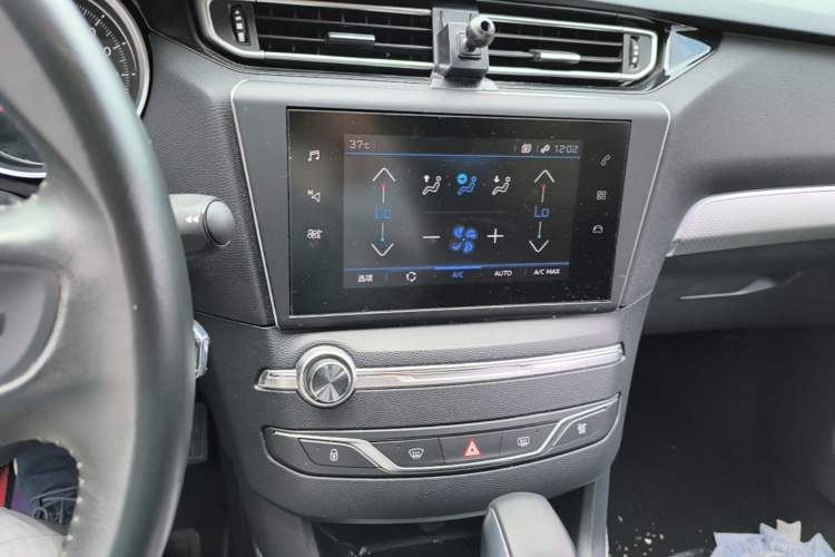 Used Peugeot 408 2019 360THP Automatic Luxury Edition China VI Standard Audio And AC Panel
