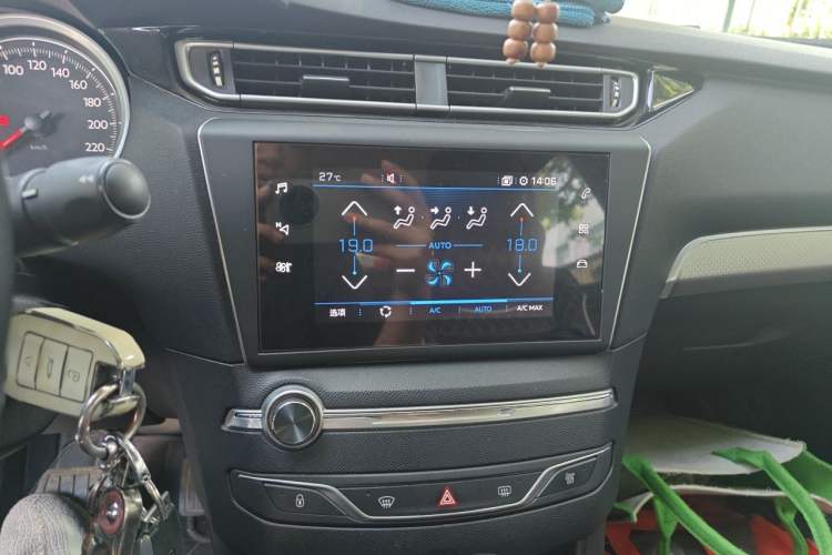 Used Peugeot 408 2019 350THP Automatic Luxury Edition China V Standard Audio And AC Panel
