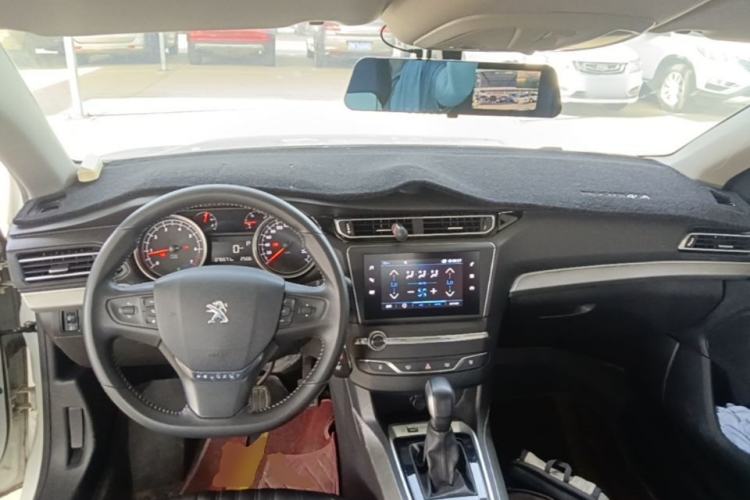 Used Peugeot 408 2019 350THP Automatic Luxury Edition China V Standard Center Console