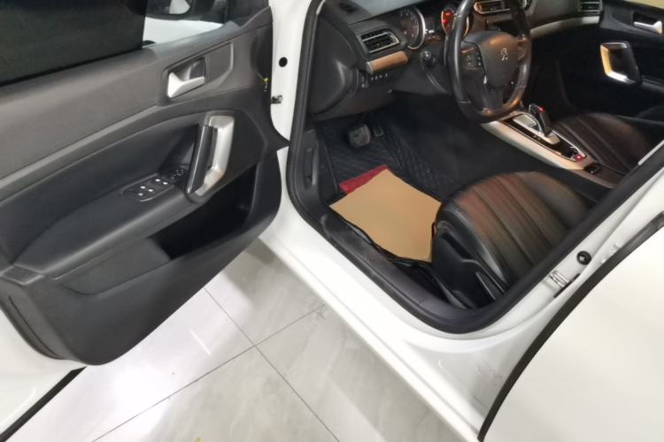 Used Peugeot 408 2019 230THP Automatic Luxury Edition China VI Standard Driver Seat