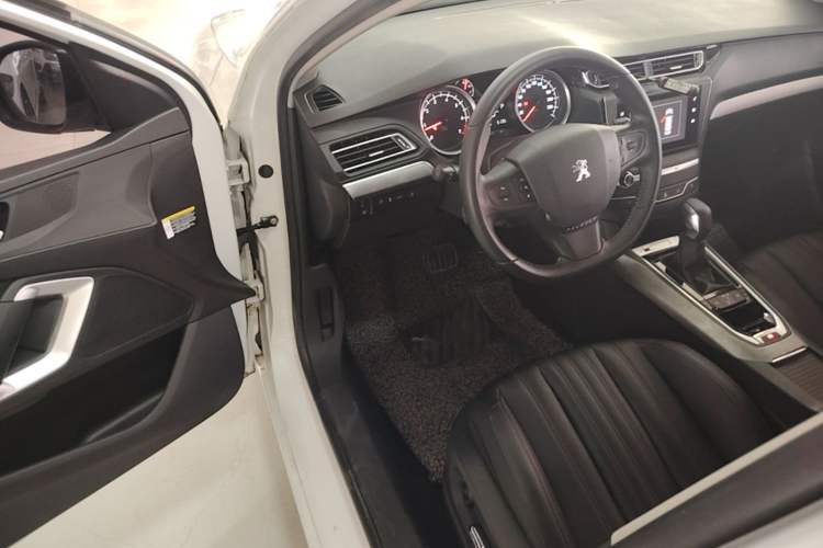 Used Peugeot 408 2019 360THP Automatic Luxury Edition China VI Standard Driver Seat
