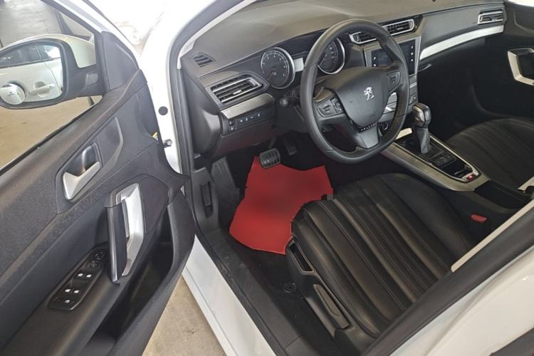 Used Peugeot 408 2019 360THP Automatic Luxury Edition China VI Standard Driver Seat