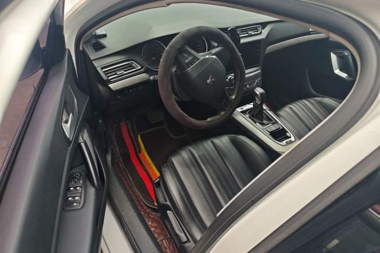Used Peugeot 408 2019 360THP Automatic Luxury Edition China VI Standard Driver Seat